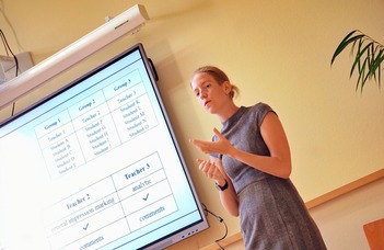 Konferencián ismertették szakdolgozati témájukat