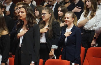 Egyetemi polgárok lettek az elsőévesek